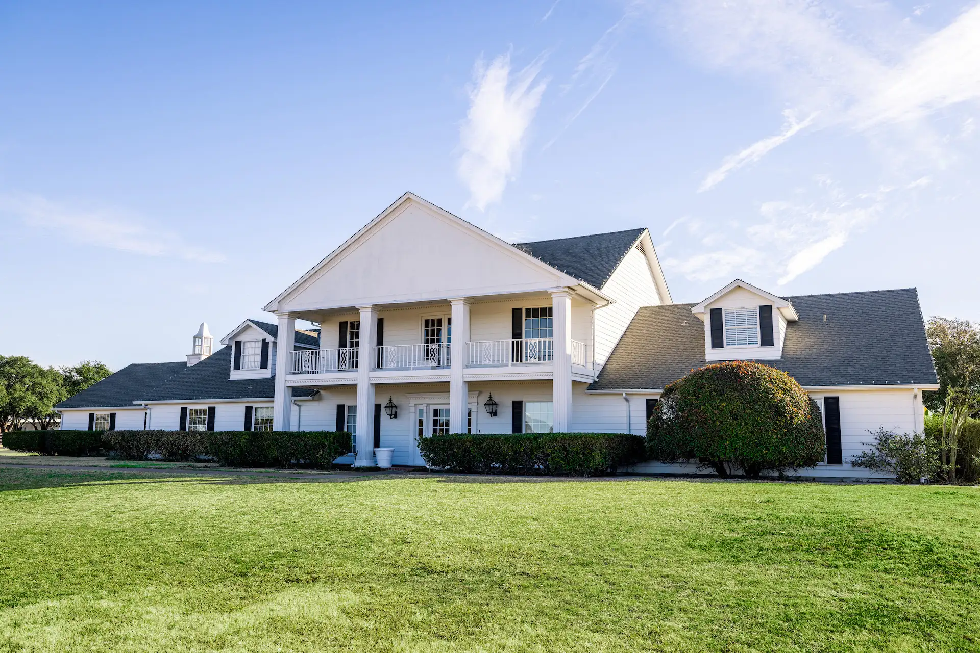 Joe V’s Smart Shop Opening Soon in Irving, Texas, image size:1920x1281